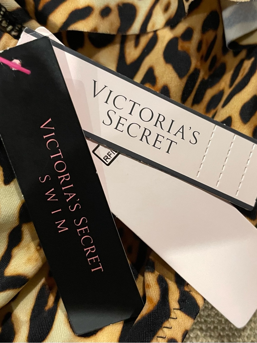 NWT Victoria's Secret Leopard Print Bikini Bottoms
